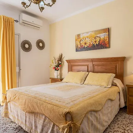 Piso Carmen Solo Familias Апартаменты